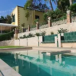 Tommaso Maruggi, Sicilia, Con Jacuzzi E Piscina Privata