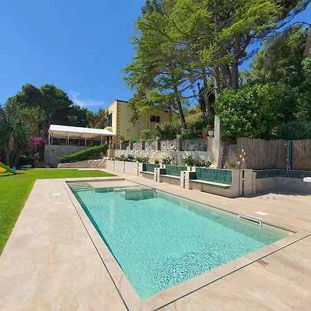 Villa Tommaso Maruggi, Sicilia, Con Jacuzzi E Piscina Privata Alcamo