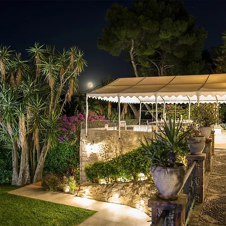 Tommaso Maruggi, Sicilia, Con Jacuzzi E Piscina Privata Villa Alcamo